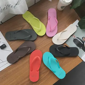 Ženy Flip Flops Lete Nové Mimo Papuče PVC Soft Topánky Bežné Šplhať Hruška Farba Pláži Plus Byt s pevnou