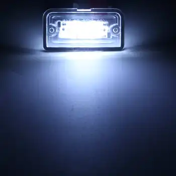 2 ks 3 SMD LED špz Osvetlenie na Mercedes CLK280 CLK350 CLK500 CLK550 CLK63 CLK320 W209 C209 2002 2003 2004 - 2009